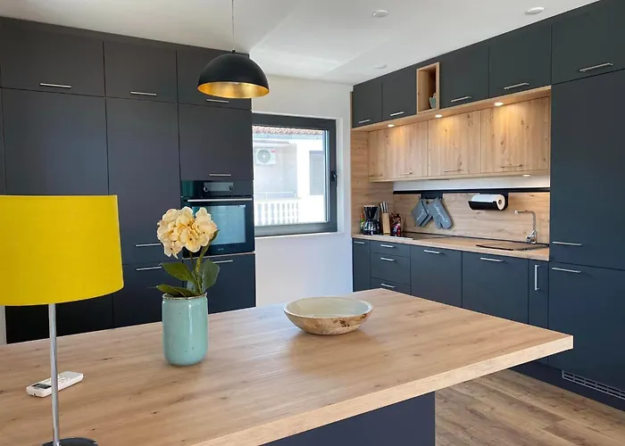 Apartament Mirno